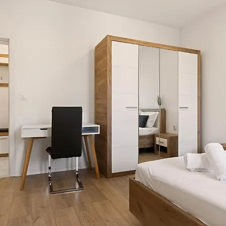 Apartment Vesselina Peaceful Place Near The Center *
